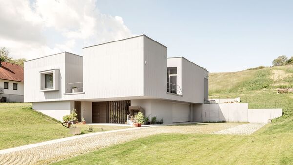 Einfamilienhaus im Burgenland mit Sichtbeton und ÖKOBETON-R von Wopfinger Transportbeton, Foto: Kurt Kuball