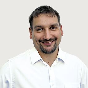 Portrait von Stefan-Scharnagl